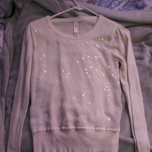 Long sleeve white sweater